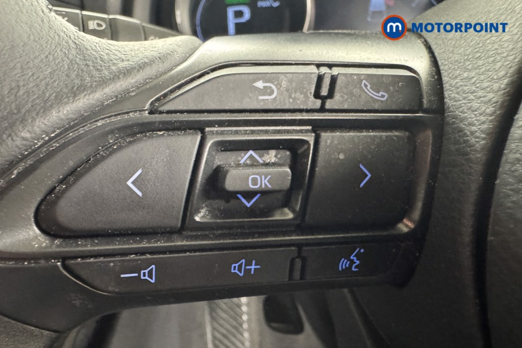Toyota Yaris Dynamic Automatic Petrol-Electric Hybrid Hatchback - Stock Number (1553601) - 13th supplementary image