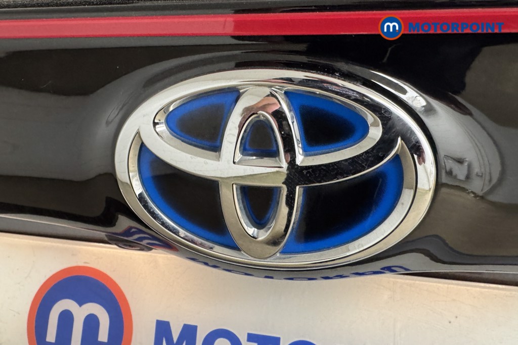 Toyota Yaris Dynamic Automatic Petrol-Electric Hybrid Hatchback - Stock Number (1553601) - 21st supplementary image