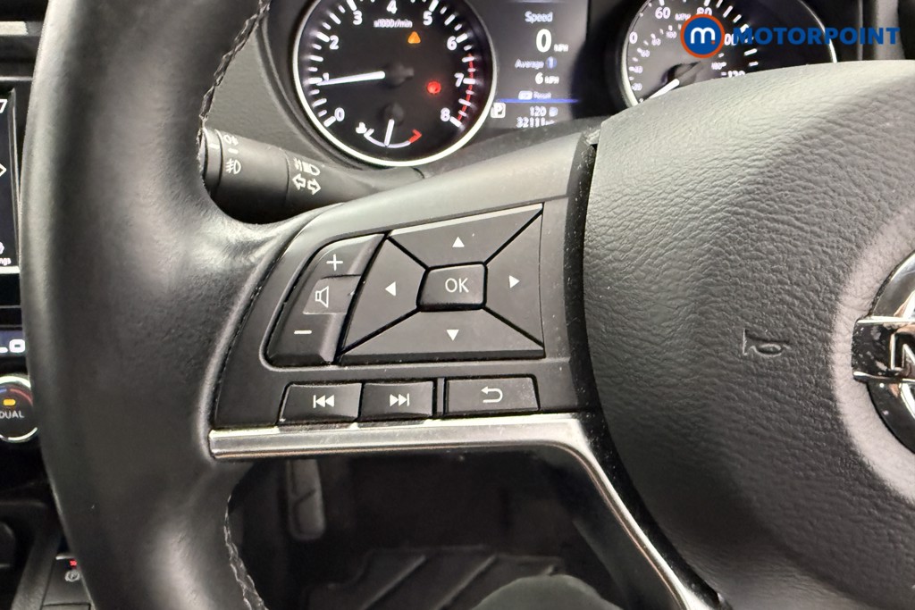Nissan Qashqai Acenta Premium Automatic Petrol SUV - Stock Number (1553642) - 13th supplementary image