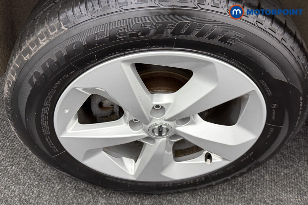 Nissan Qashqai Acenta Premium Manual Petrol SUV - Stock Number (1553647) - 31st supplementary image