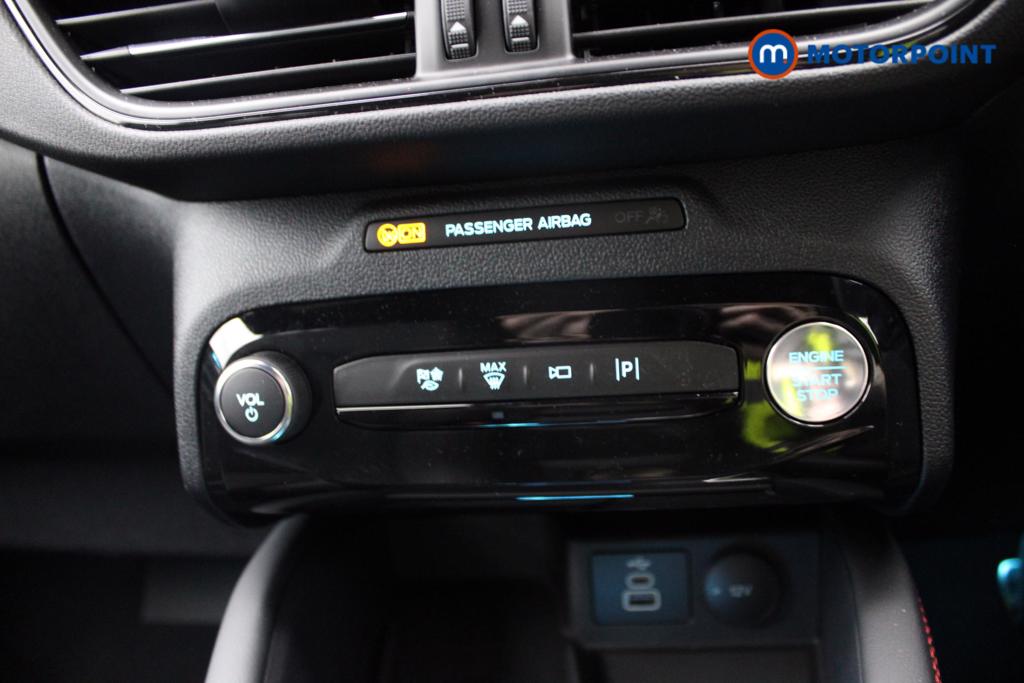 Ford Kuga St-Line X Automatic Petrol Plug-In Hybrid SUV - Stock Number (1553813) - 8th supplementary image