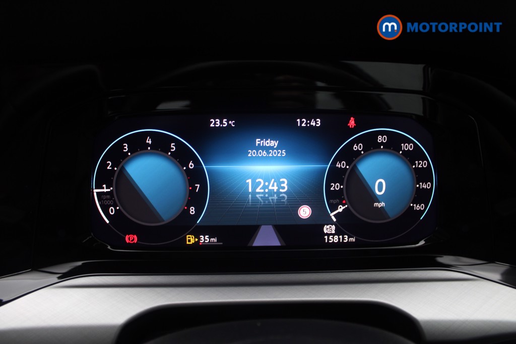 Volkswagen Golf Life Manual Petrol Hatchback - Stock Number (1553840) - 4th supplementary image