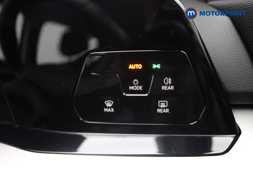 Volkswagen Golf Life Manual Petrol Hatchback - Stock Number (1553840) - 14th supplementary image