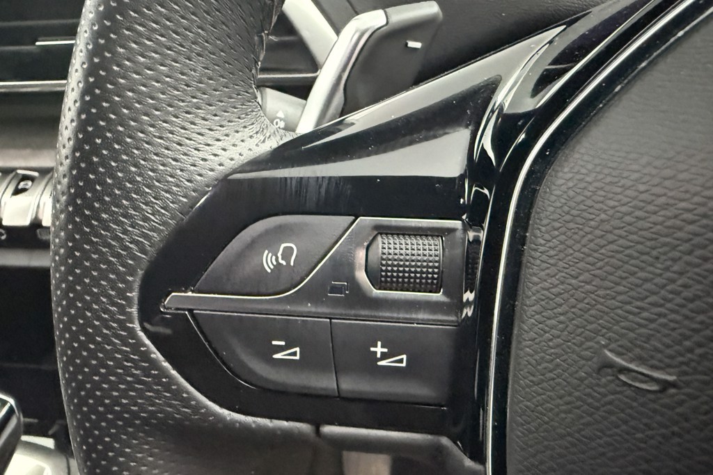 Peugeot 3008 GT Automatic Petrol Plug-In Hybrid SUV - Stock Number (1554058) - 3rd supplementary image