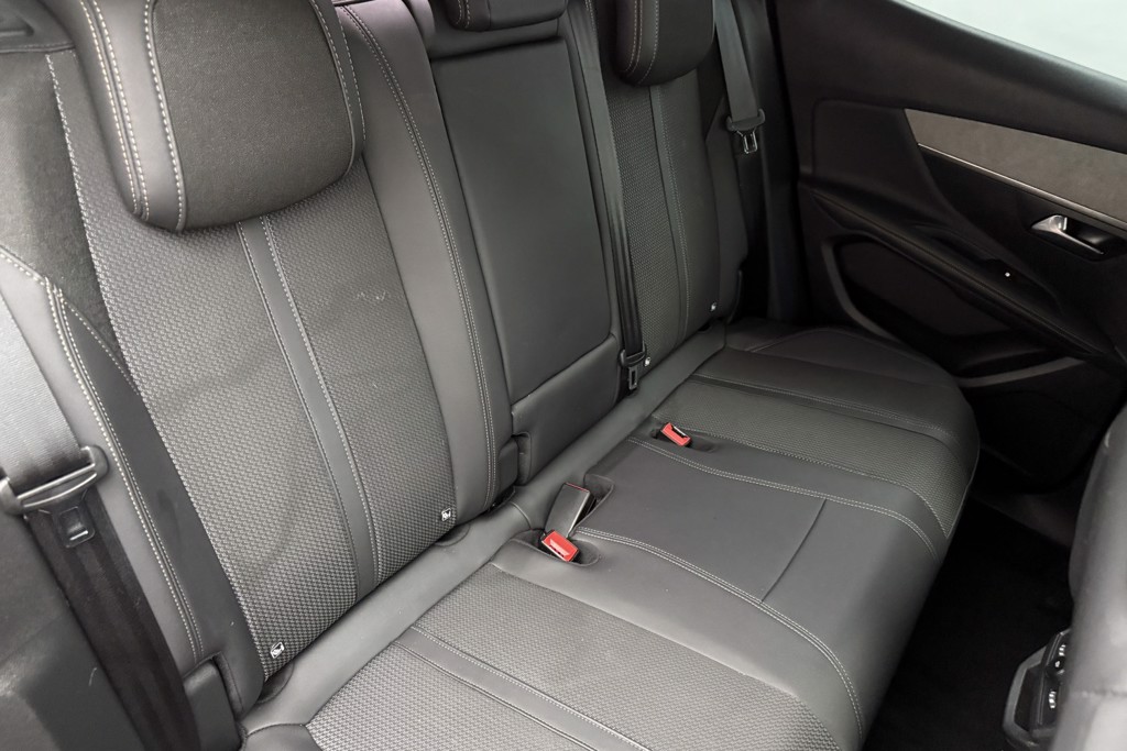 Peugeot 3008 GT Automatic Petrol Plug-In Hybrid SUV - Stock Number (1554058) - 24th supplementary image