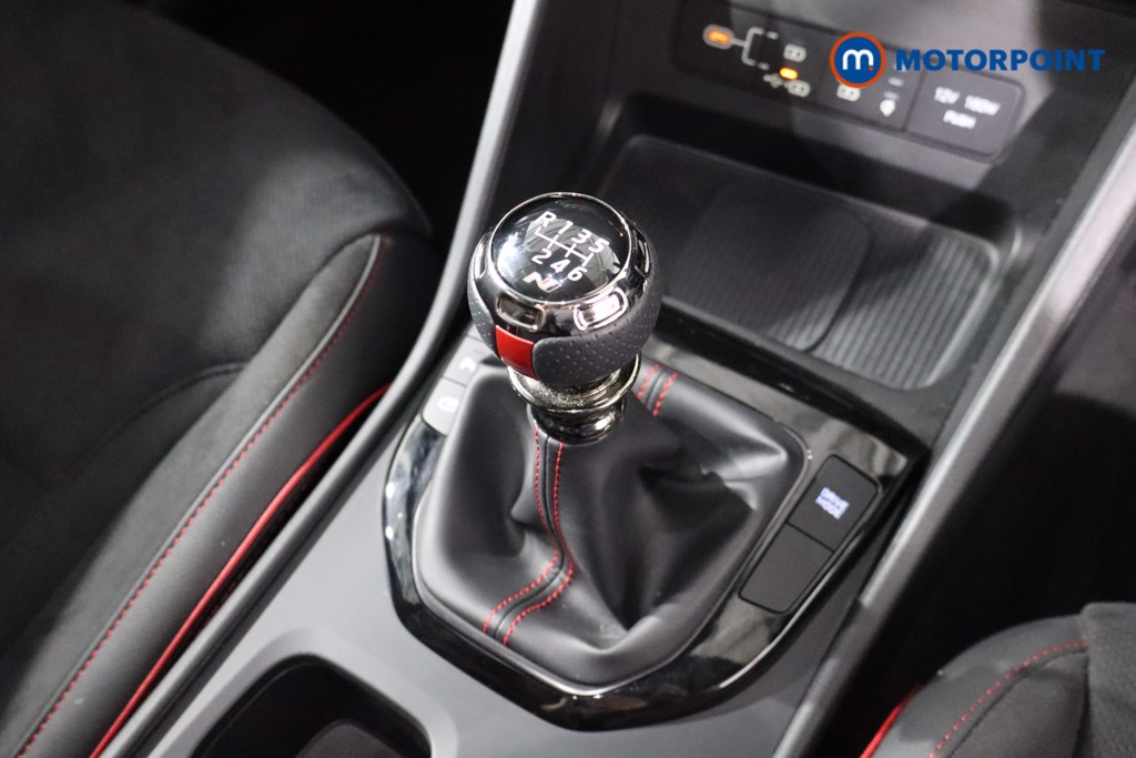 Hyundai Tucson N Line Manual Petrol SUV - Stock Number (1554136) - 14th supplementary image