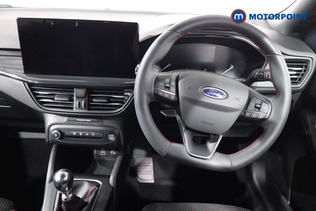 Ford Focus St-Line Manual Petrol Hatchback - Stock Number (1554201) - 3rd supplementary image