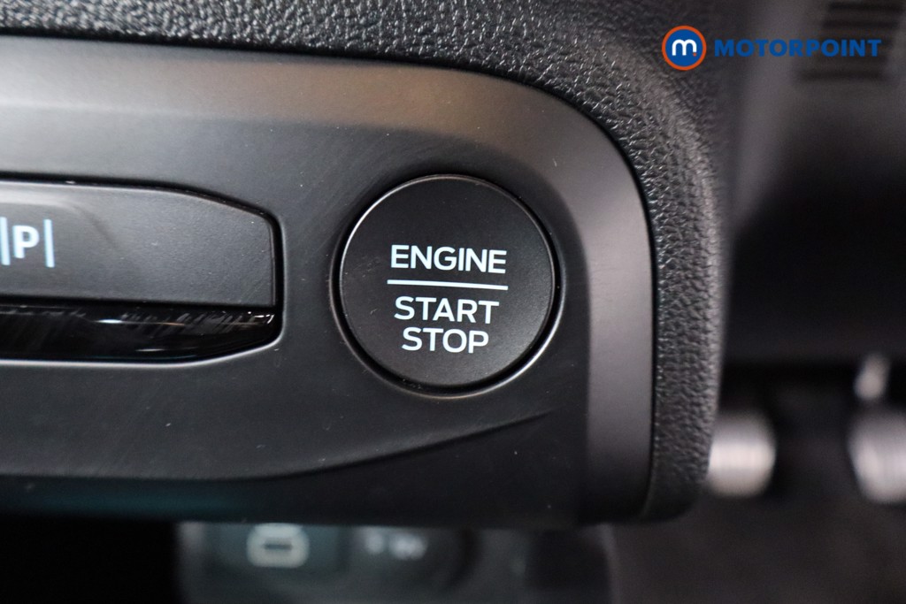 Ford Focus St-Line Manual Petrol Hatchback - Stock Number (1554201) - 14th supplementary image