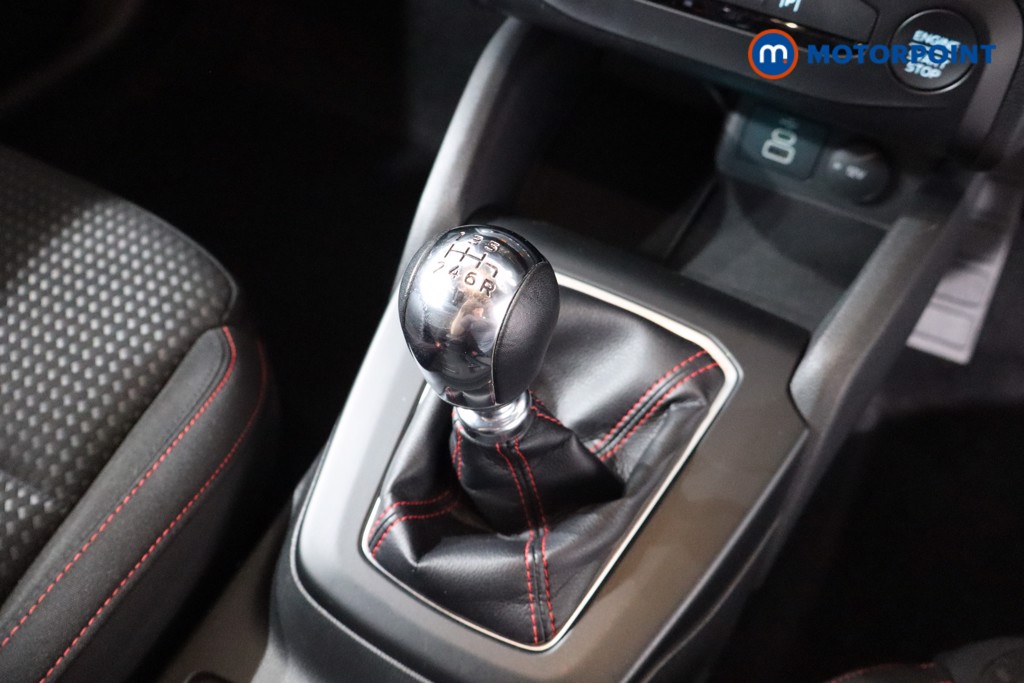 Ford Focus St-Line Manual Petrol Hatchback - Stock Number (1554201) - 15th supplementary image