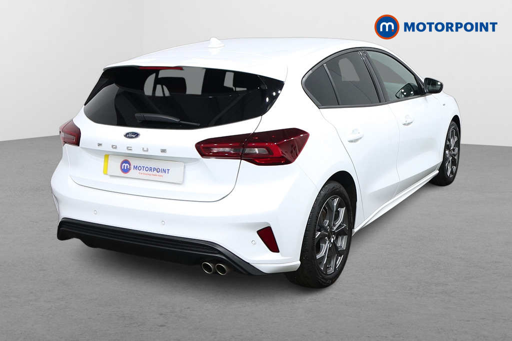 Ford Focus St-Line Manual Petrol Hatchback - Stock Number (1554201) - Drivers side rear corner