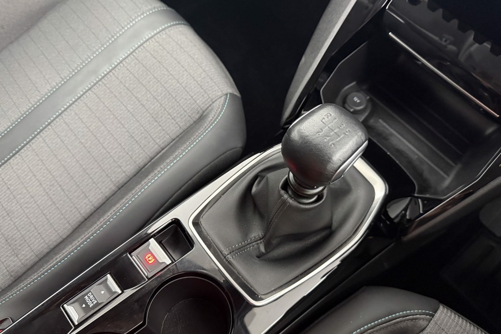 Peugeot 208 Allure Premium -Plus Manual Petrol Hatchback - Stock Number (1554234) - 13th supplementary image