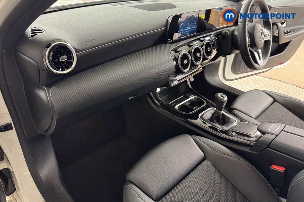 Mercedes-Benz A Class SE Manual Petrol Hatchback - Stock Number (1554252) - 8th supplementary image