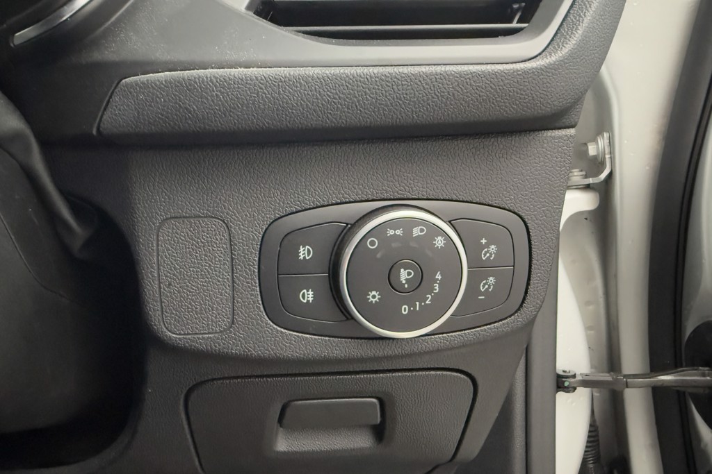 Ford Focus Titanium Manual Diesel Hatchback - Stock Number (1554307) - 18th supplementary image