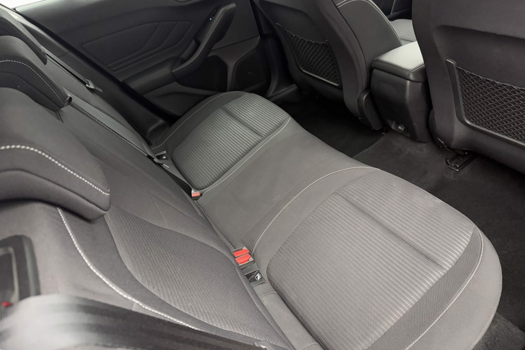 Ford Focus Titanium Manual Diesel Hatchback - Stock Number (1554307) - 23rd supplementary image