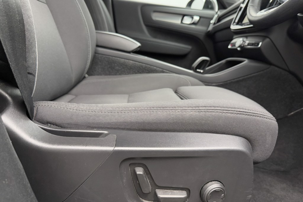 Volvo Xc40 Plus Automatic Electric SUV - Stock Number (1554308) - 17th supplementary image
