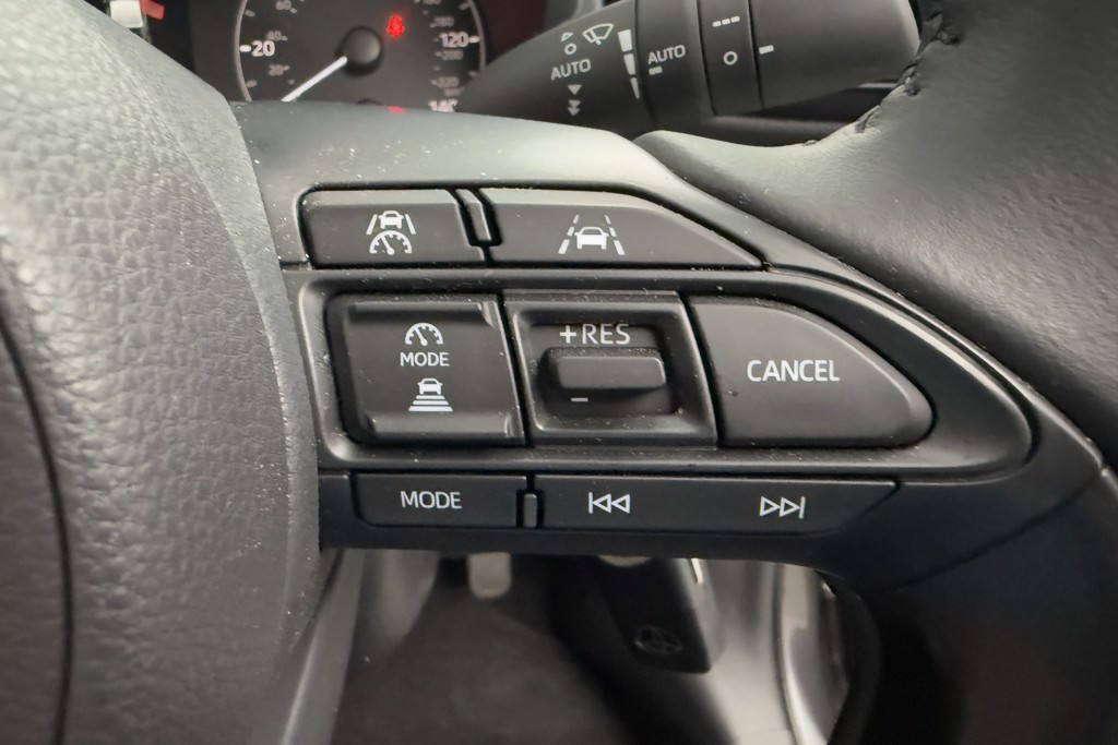 Toyota Yaris Icon Automatic Petrol-Electric Hybrid Hatchback - Stock Number (1554408) - 5th supplementary image
