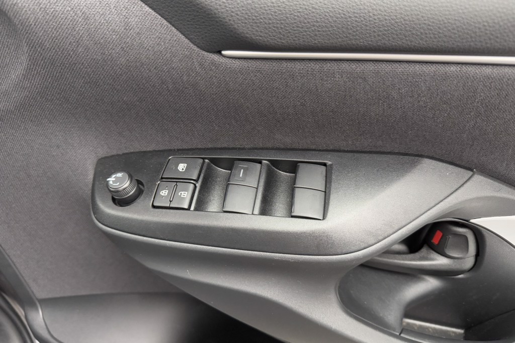 Toyota Yaris Icon Automatic Petrol-Electric Hybrid Hatchback - Stock Number (1554408) - 17th supplementary image