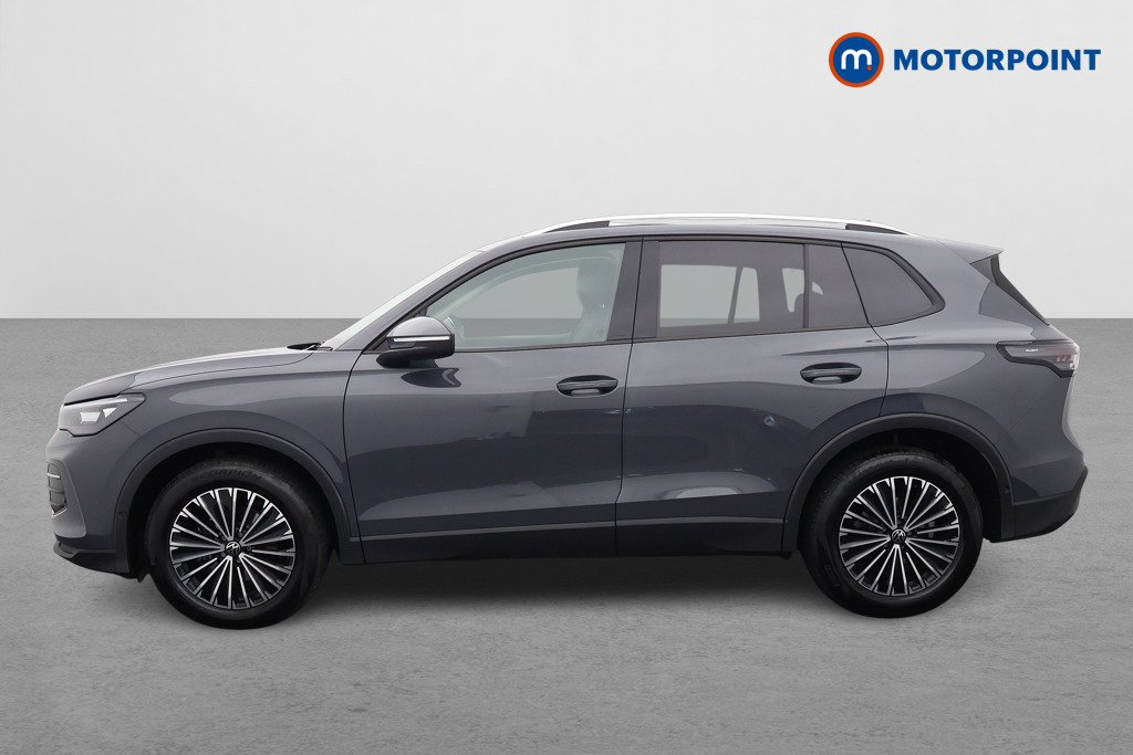 Volkswagen Tiguan Match Automatic Petrol SUV - Stock Number (1554423) - Passenger side