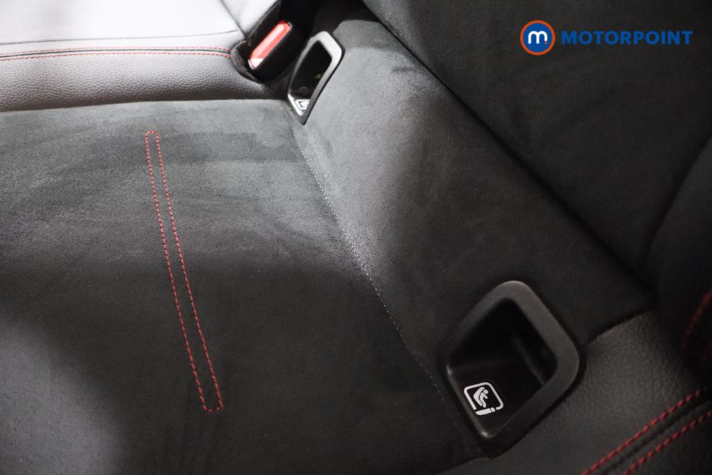 Mercedes-Benz A Class Amg Line Automatic Petrol Hatchback - Stock Number (1554495) - 17th supplementary image
