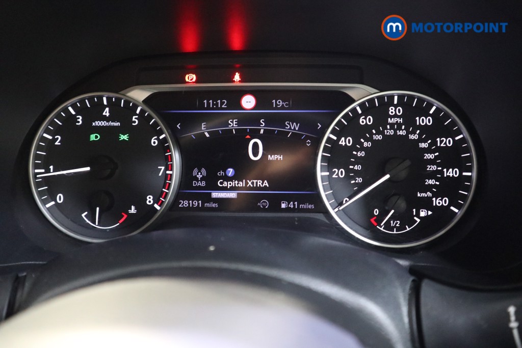 Nissan Juke Tekna Manual Petrol SUV - Stock Number (1554540) - 5th supplementary image