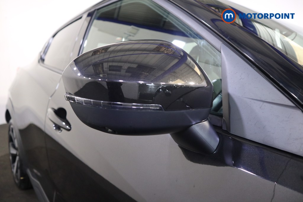 Nissan Juke Tekna Manual Petrol SUV - Stock Number (1554540) - 23rd supplementary image