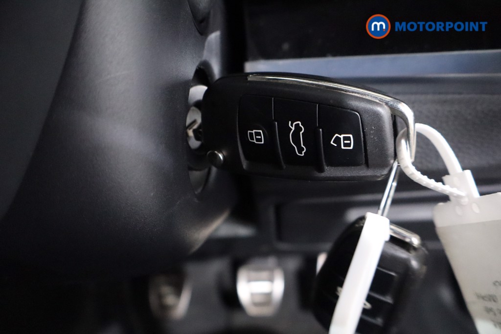 Audi Q3 S Line Manual Petrol SUV - Stock Number (1554927) - 13th supplementary image