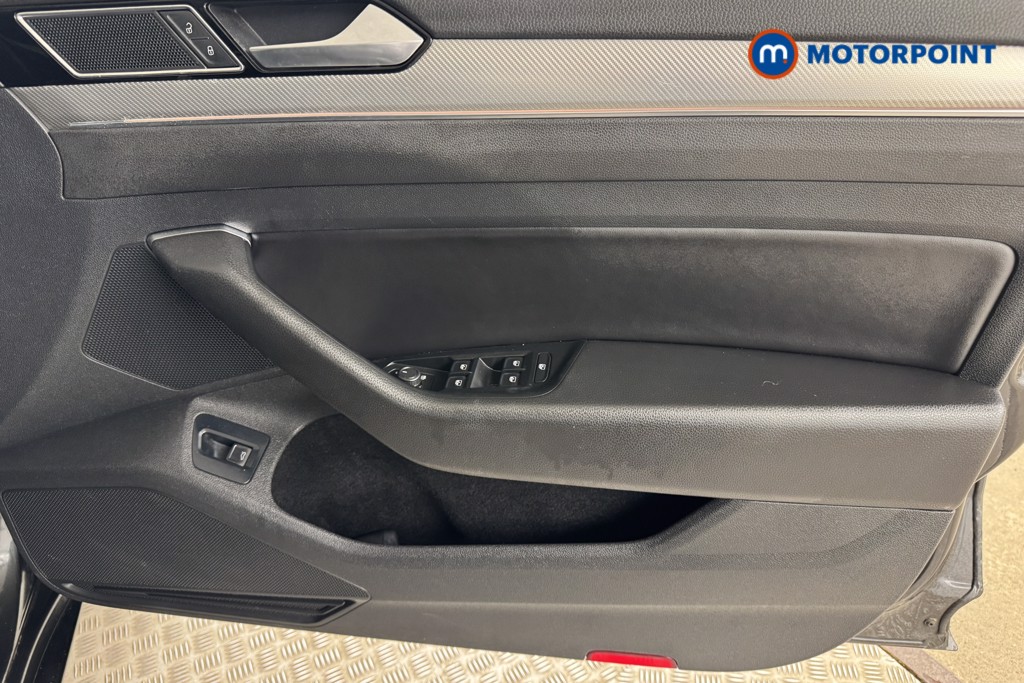 Volkswagen Arteon R-Line Automatic Diesel Hatchback - Stock Number (1554957) - 16th supplementary image