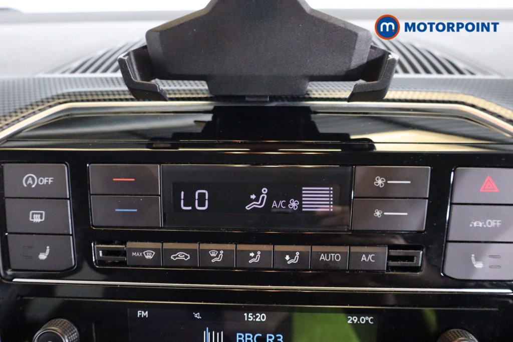 Volkswagen UP R-Line Manual Petrol Hatchback - Stock Number (1555020) - 4th supplementary image