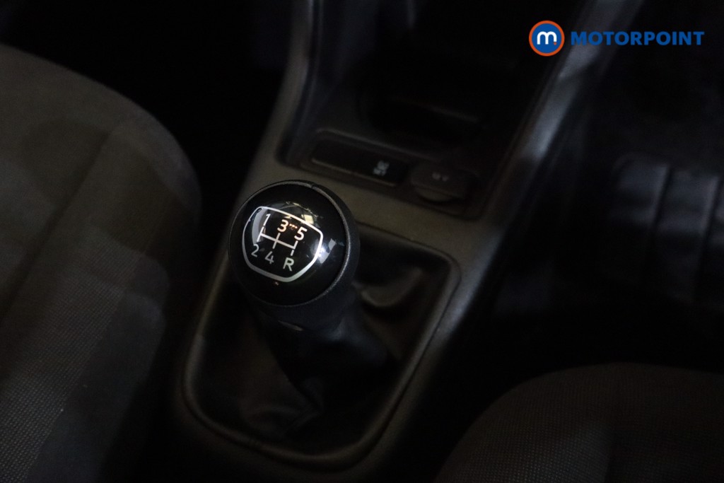 Volkswagen UP R-Line Manual Petrol Hatchback - Stock Number (1555020) - 8th supplementary image