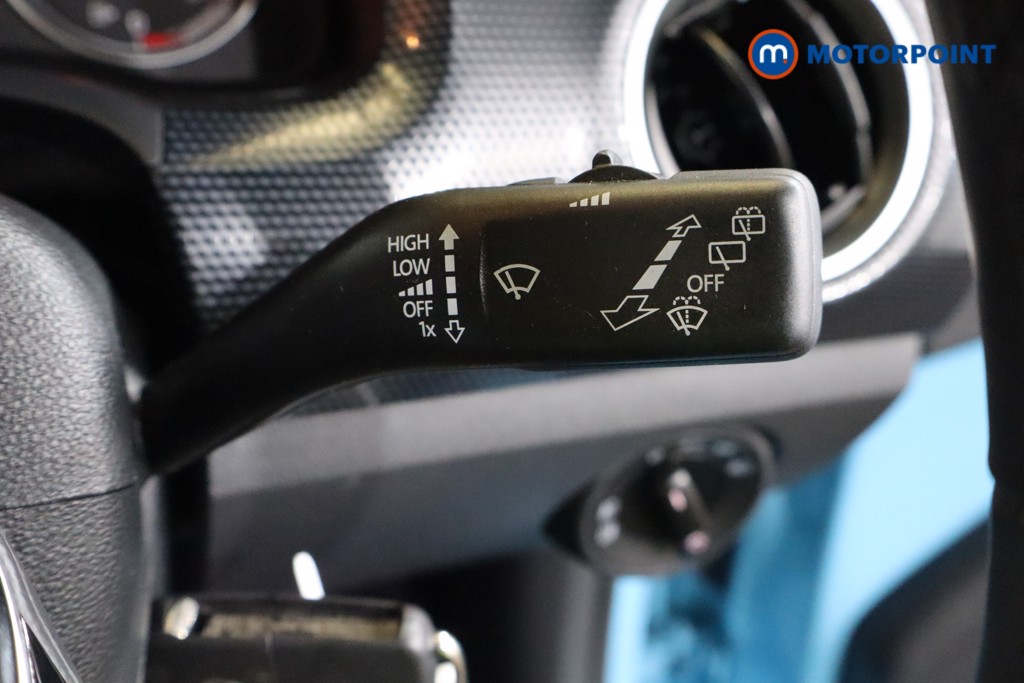 Volkswagen UP R-Line Manual Petrol Hatchback - Stock Number (1555020) - 12th supplementary image