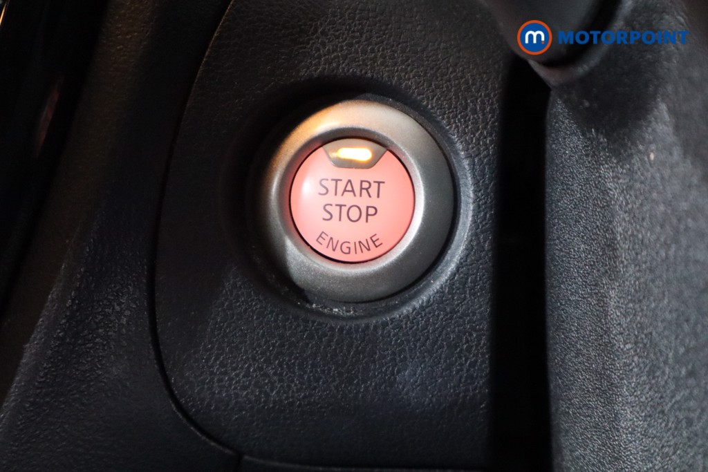 Nissan Juke Tekna Automatic Petrol SUV - Stock Number (1555214) - 13th supplementary image