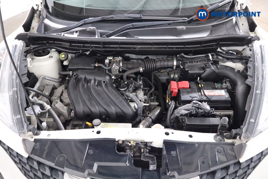 Nissan Juke Tekna Automatic Petrol SUV - Stock Number (1555214) - 23rd supplementary image