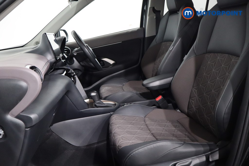 Toyota Yaris Cross Excel Automatic Petrol-Electric Hybrid Estate - Stock Number (1555387) - 4th supplementary image