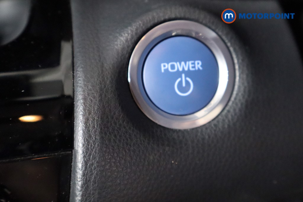 Toyota Yaris Cross Excel Automatic Petrol-Electric Hybrid Estate - Stock Number (1555387) - 13th supplementary image