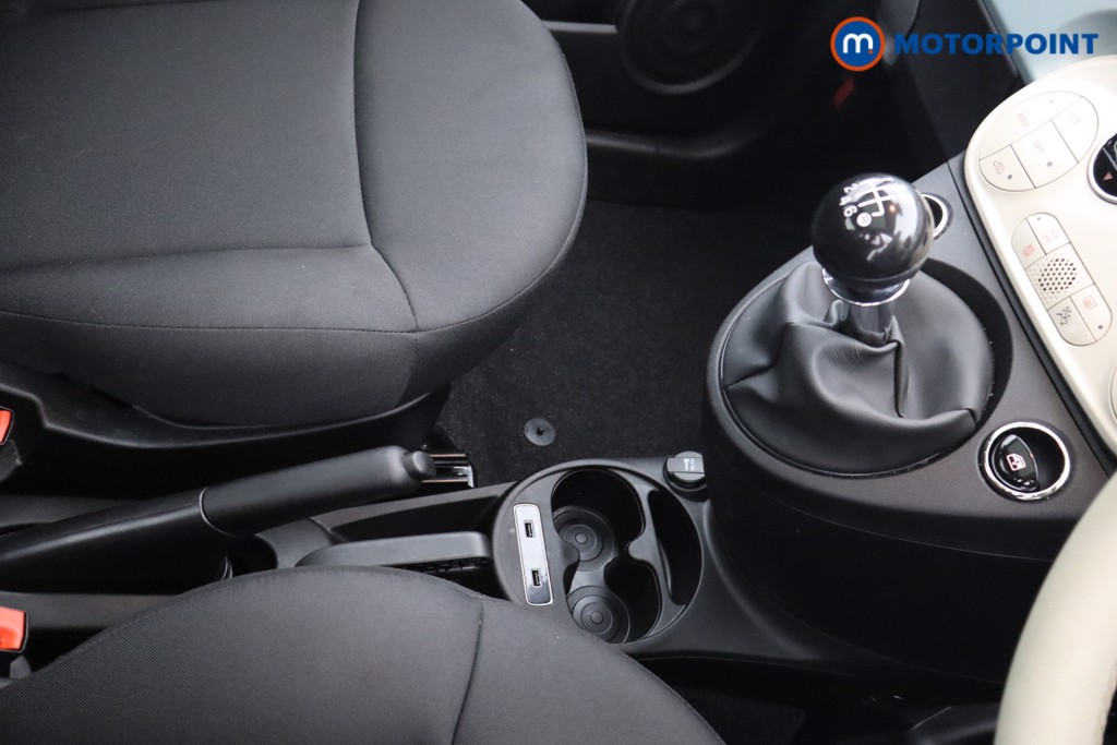 Fiat 500 TOP Manual Petrol-Electric Hybrid Hatchback - Stock Number (1555617) - 7th supplementary image
