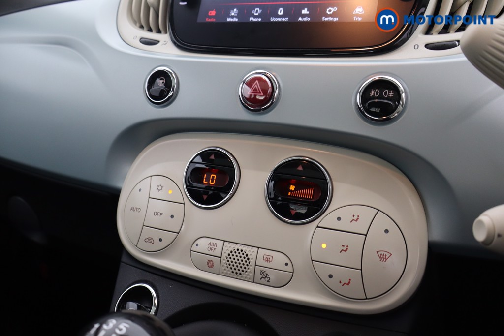 Fiat 500 TOP Manual Petrol-Electric Hybrid Hatchback - Stock Number (1555617) - 8th supplementary image