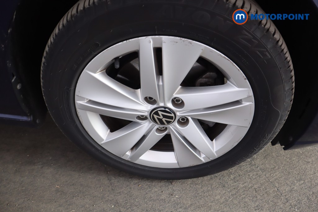 Volkswagen Golf Life Automatic Diesel Hatchback - Stock Number (1555627) - 11th supplementary image