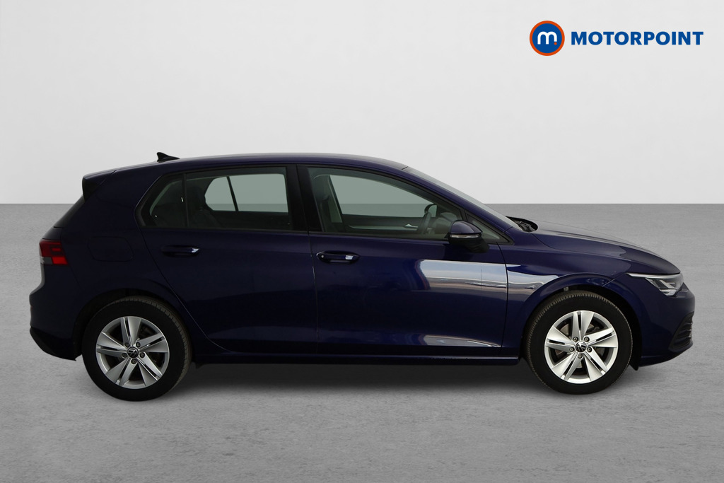 Volkswagen Golf Life Automatic Diesel Hatchback - Stock Number (1555627) - Drivers side