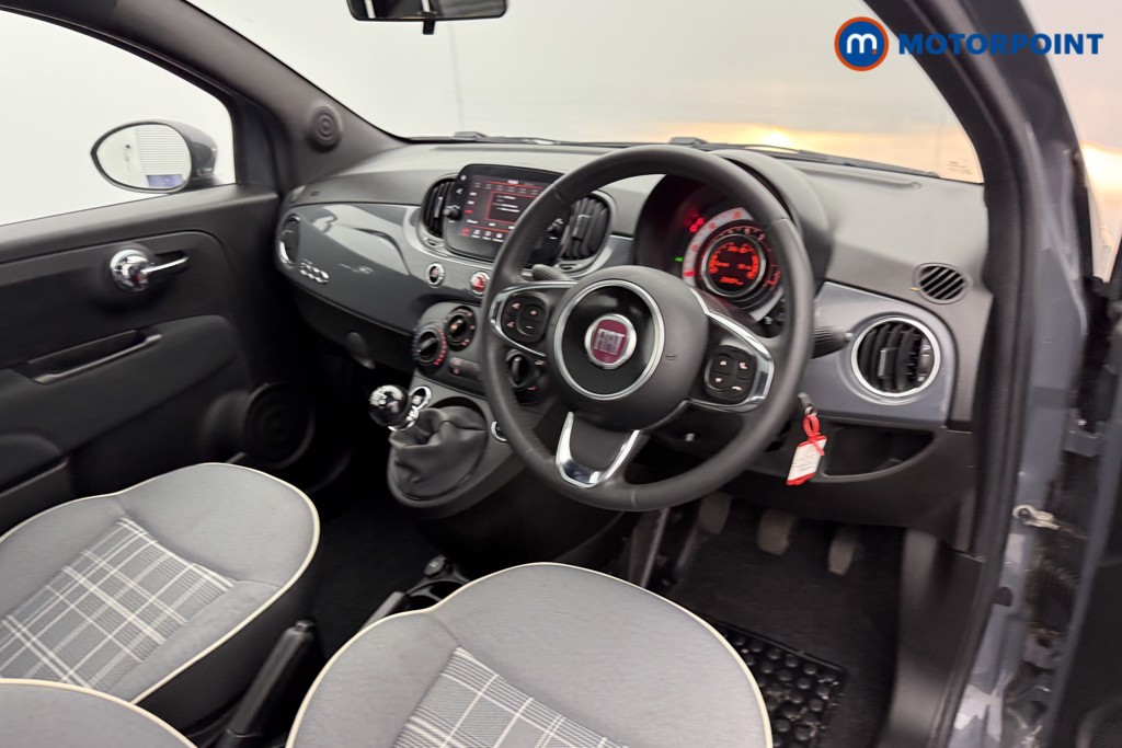 Fiat 500 Lounge Manual Petrol-Electric Hybrid Hatchback - Stock Number (1555852) - 3rd supplementary image