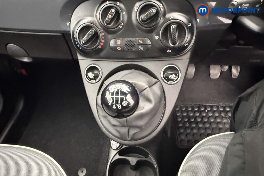 Fiat 500 Lounge Manual Petrol-Electric Hybrid Hatchback - Stock Number (1555852) - 10th supplementary image