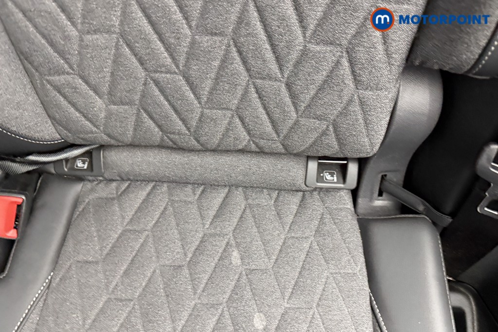 Volkswagen Tiguan Match Automatic Petrol Plug-In Hybrid SUV - Stock Number (1555857) - 26th supplementary image