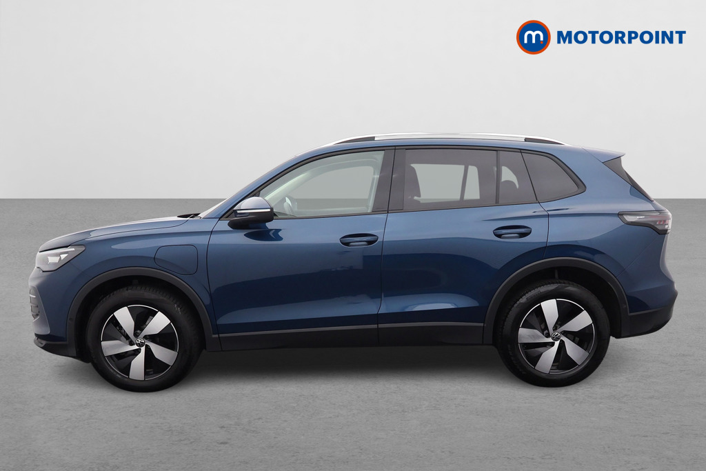 Volkswagen Tiguan Match Automatic Petrol Plug-In Hybrid SUV - Stock Number (1555857) - Passenger side