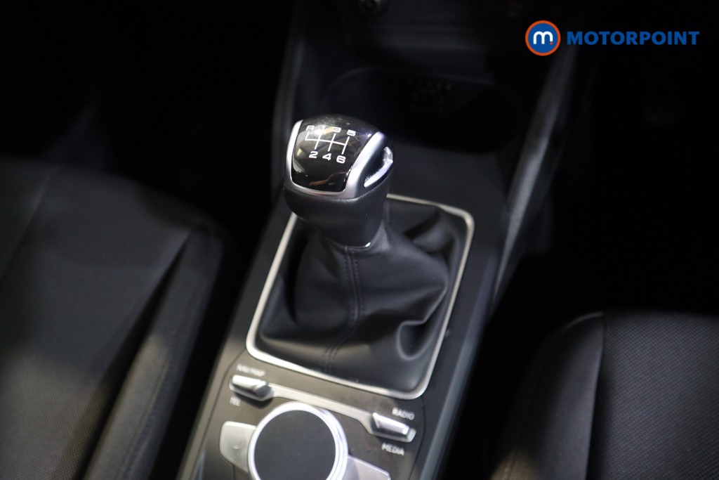 Audi Q2 Technik Manual Petrol SUV - Stock Number (1556030) - 9th supplementary image