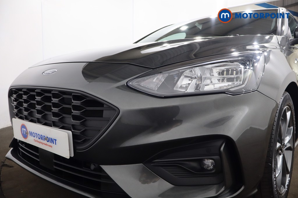 Ford Focus St-Line Edition Manual Petrol-Electric Hybrid Hatchback - Stock Number (1556089) - 24th supplementary image