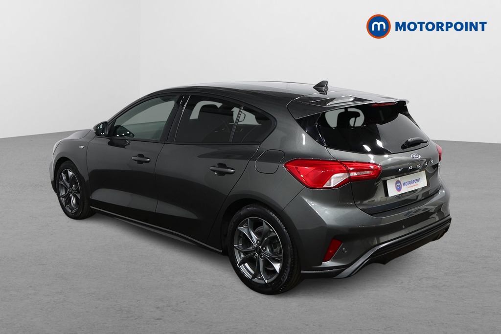 Ford Focus St-Line Edition Manual Petrol-Electric Hybrid Hatchback - Stock Number (1556089) - Passenger side rear corner