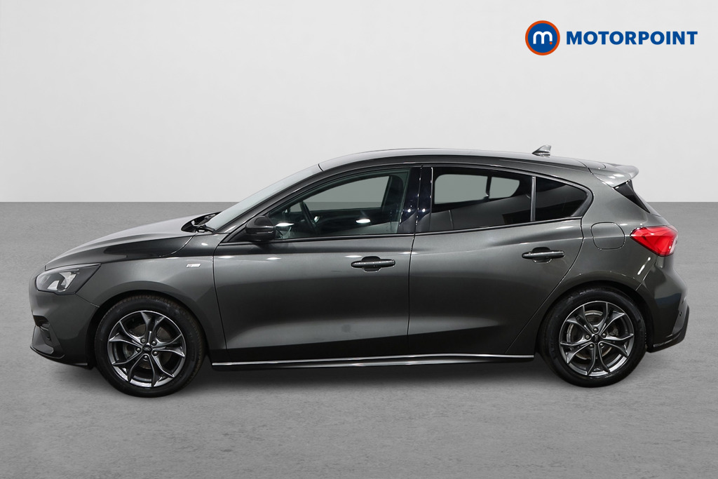 Ford Focus St-Line Edition Manual Petrol-Electric Hybrid Hatchback - Stock Number (1556089) - Passenger side