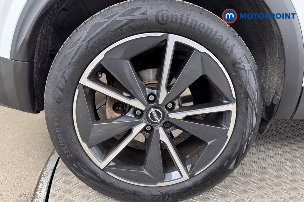 Nissan Qashqai Tekna Automatic Petrol-Electric Hybrid SUV - Stock Number (1556267) - 21st supplementary image