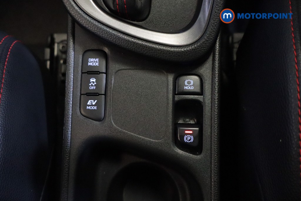 Toyota Yaris Cross Gr Sport Automatic Petrol-Electric Hybrid Estate - Stock Number (1556314) - 8th supplementary image