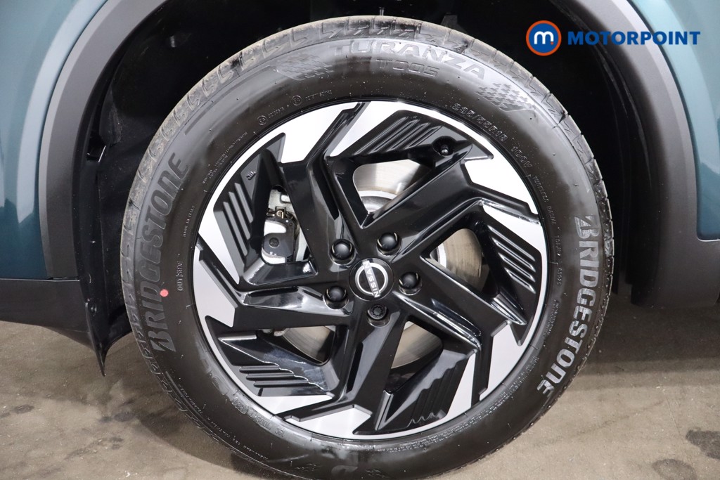 Nissan Qashqai N-Connecta Automatic Petrol-Electric Hybrid SUV - Stock Number (1556345) - 11th supplementary image