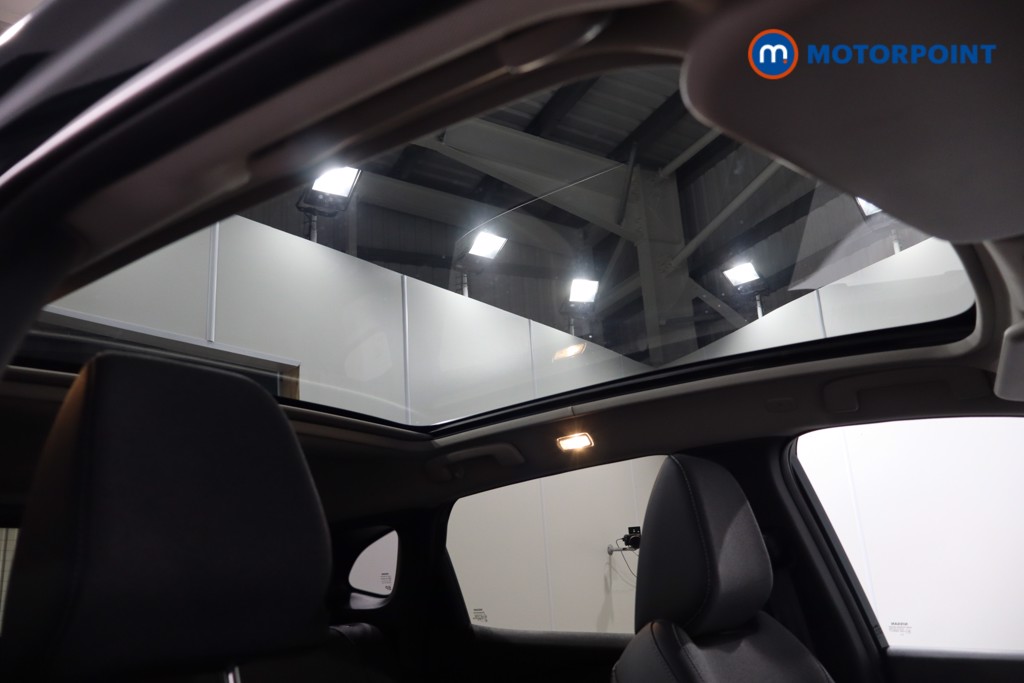 Nissan Qashqai N-Connecta Automatic Petrol-Electric Hybrid SUV - Stock Number (1556345) - 21st supplementary image